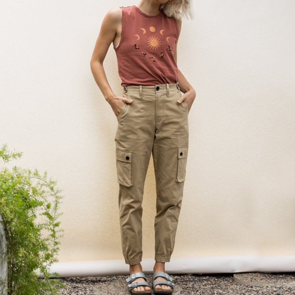Wondery Isabel 2.0 Hiking Pants | Tan